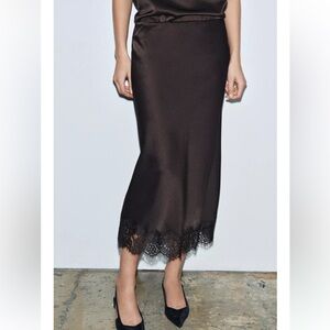 Zara Satin Effect Lace Skirt ZW Collection NWT Size Small